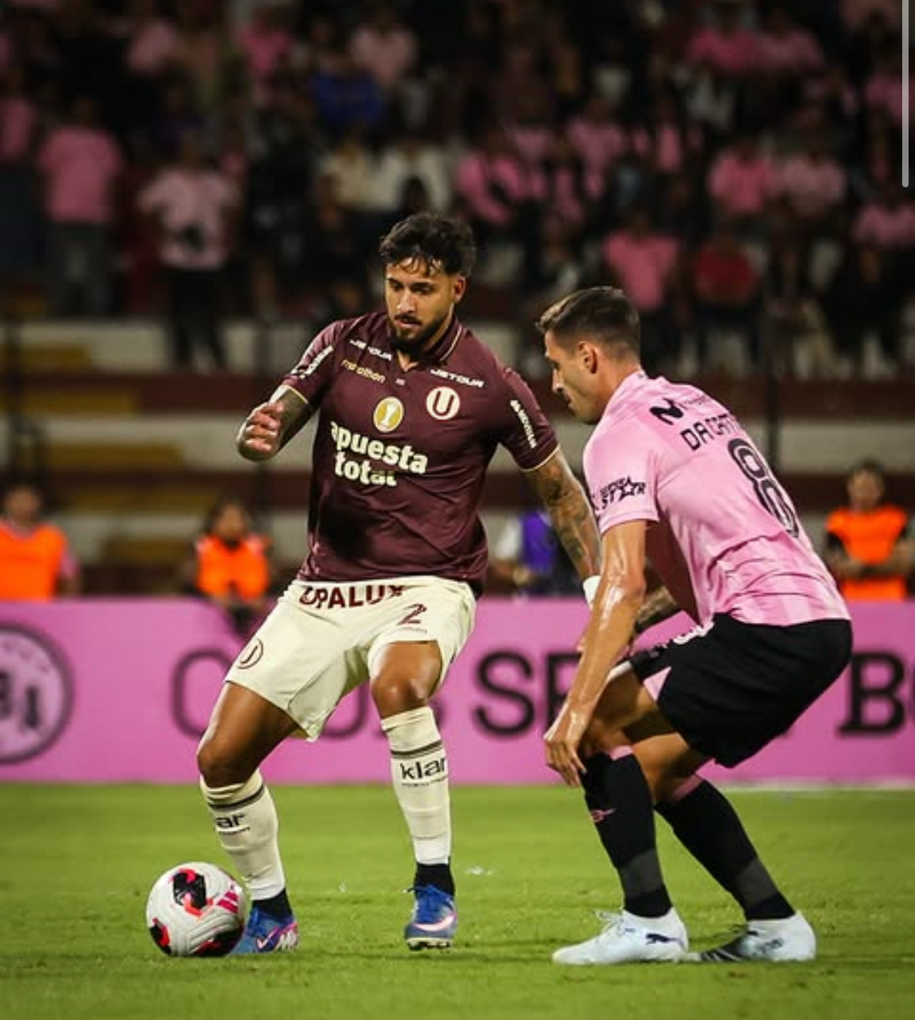 Otra vez Caín Fara: el defensor fue clave para el empate de Universitario