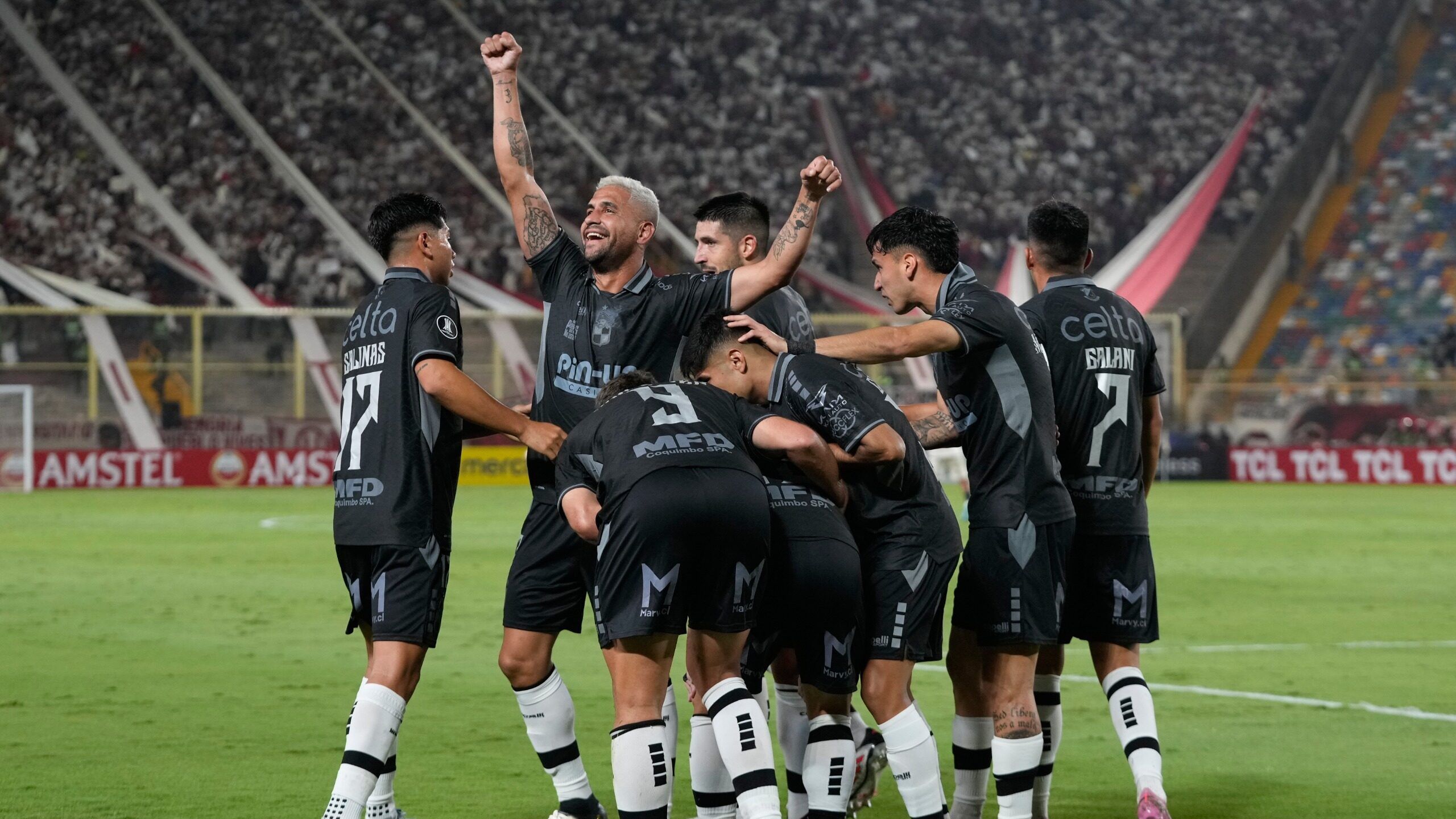 ¡Duelo de campeones inéditos! Coquimbo Unido desafía a Platense en una llave de pronóstico reservado