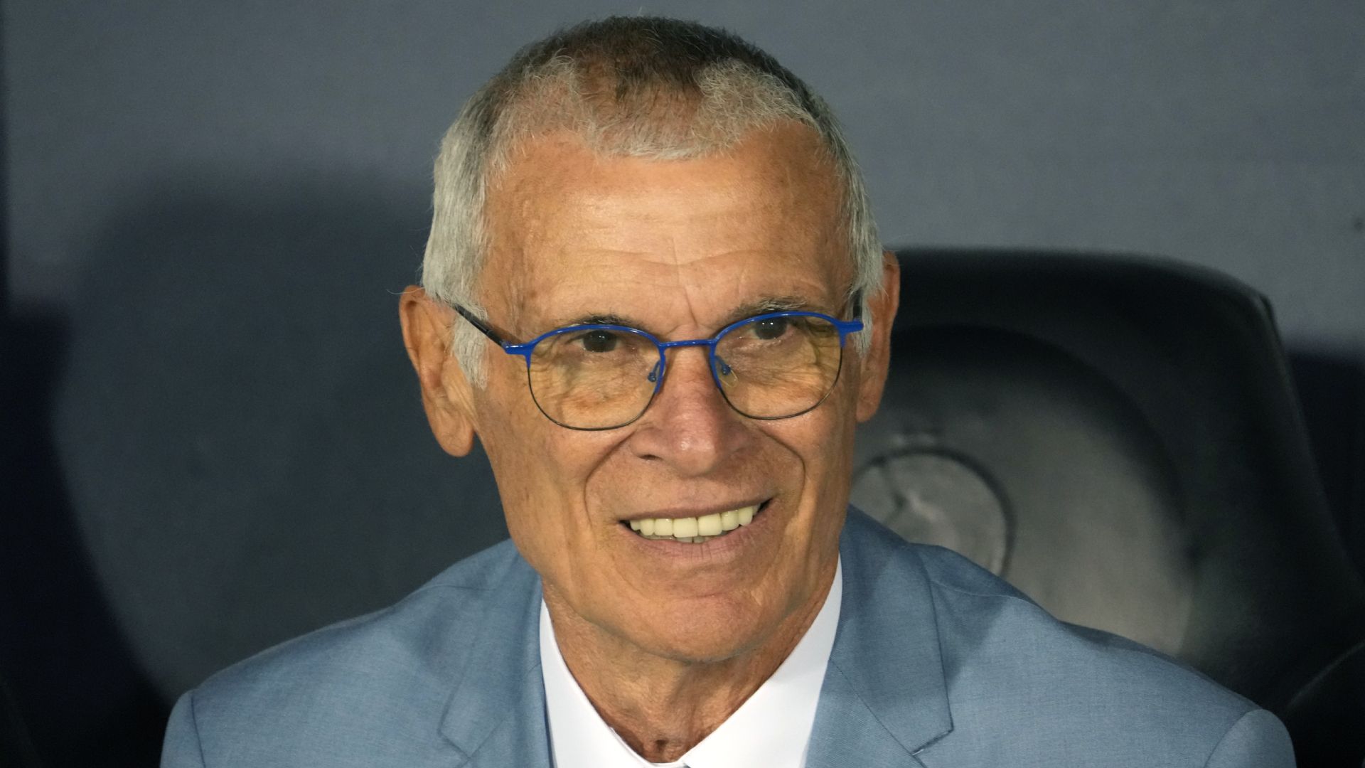 Universitario confirma a Héctor Cúper como nuevo entrenador: "Estoy muy feliz por ir al mejor de Perú"