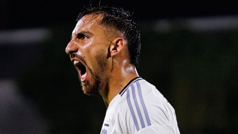 Javier Correa Atletico Bucaramanga v Colo Colo Copa CONMEBOL Libertadores 04012025
