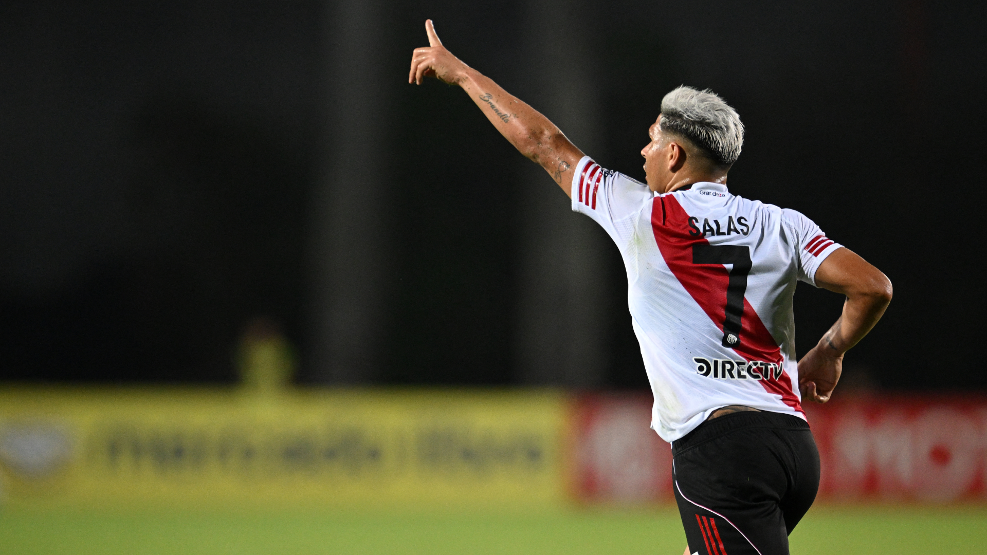 River superó a Carabobo en la agonía y puso un pie en los octavos de la Sudamericana
