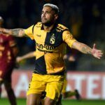 ¡Noche mágica en el puerto! Coquimbo aplasta a Tolima y queda a un suspiro de los octavos de final