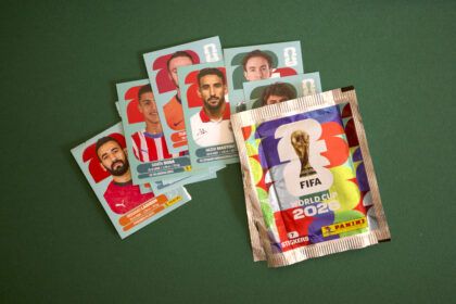 Insólito: apareció la figurita imposible del álbum Panini 2026 en Betsson.sportcast