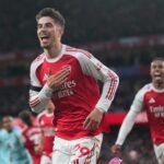 Arsenal venció al Burnley y acaricia la Premier League a la espera del Manchester City