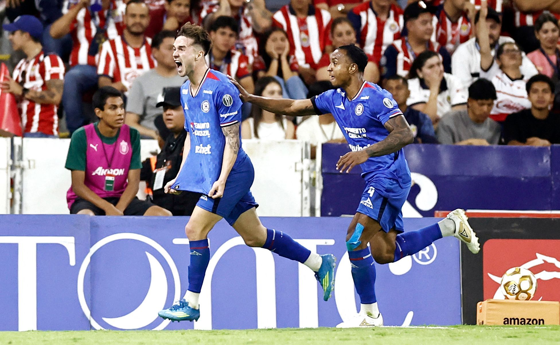 Cruz Azul vuelve a golpear a Chivas y avanza a la final del Clausura 2026