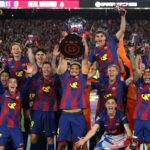 Barcelona festeja el título de LaLiga en la cara del Real Madrid