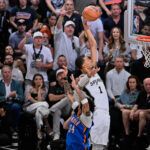 Wembanyama lideró el triunfo de Spurs ante Thunder para igualar la serie 2-2