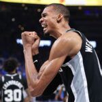 Spurs avanzan a las finales de la NBA tras eliminar al Thunder en el juego 7