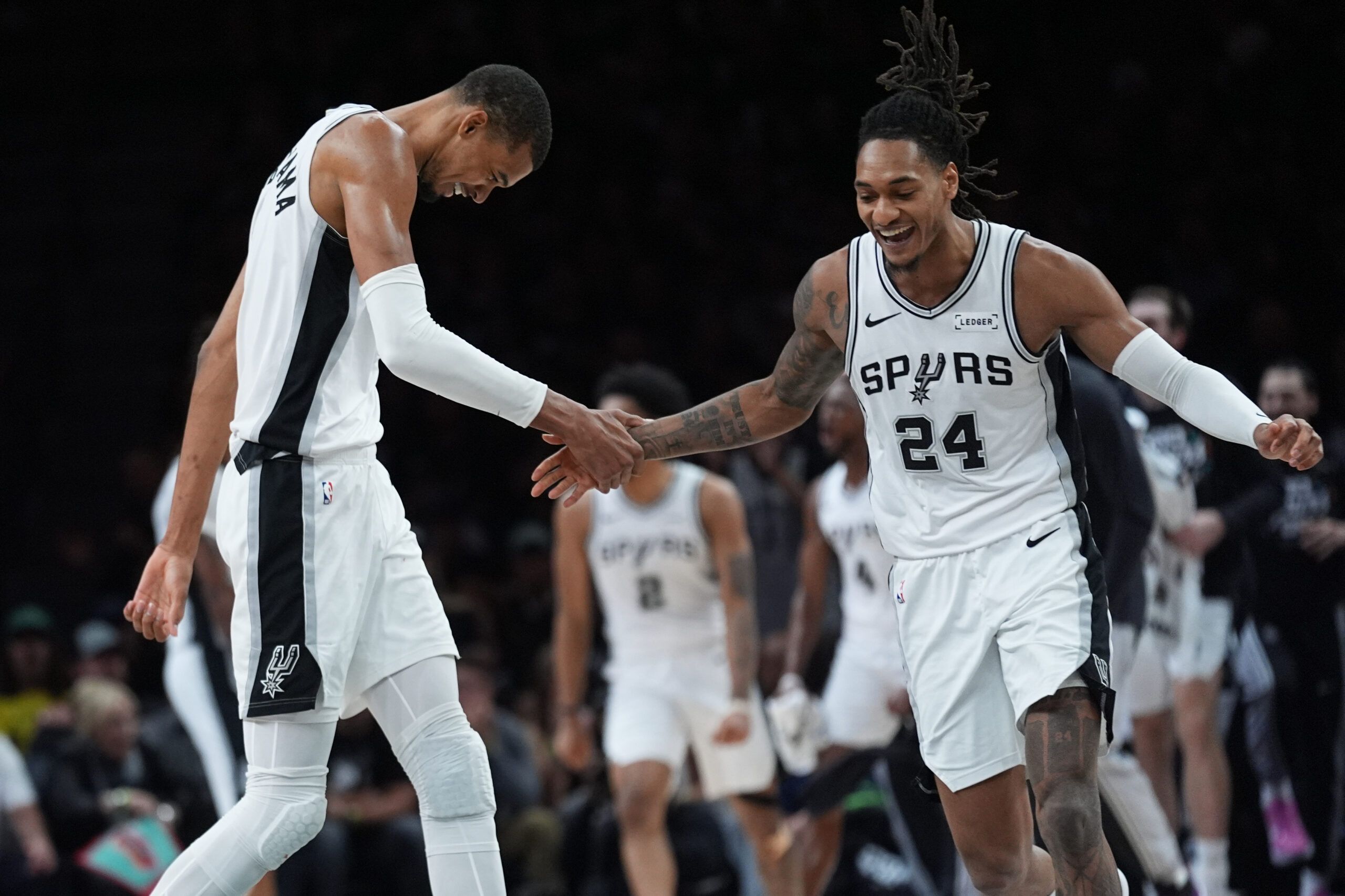 Spurs a la final de la Conferencia Oeste tras liquidar a Timberwolves