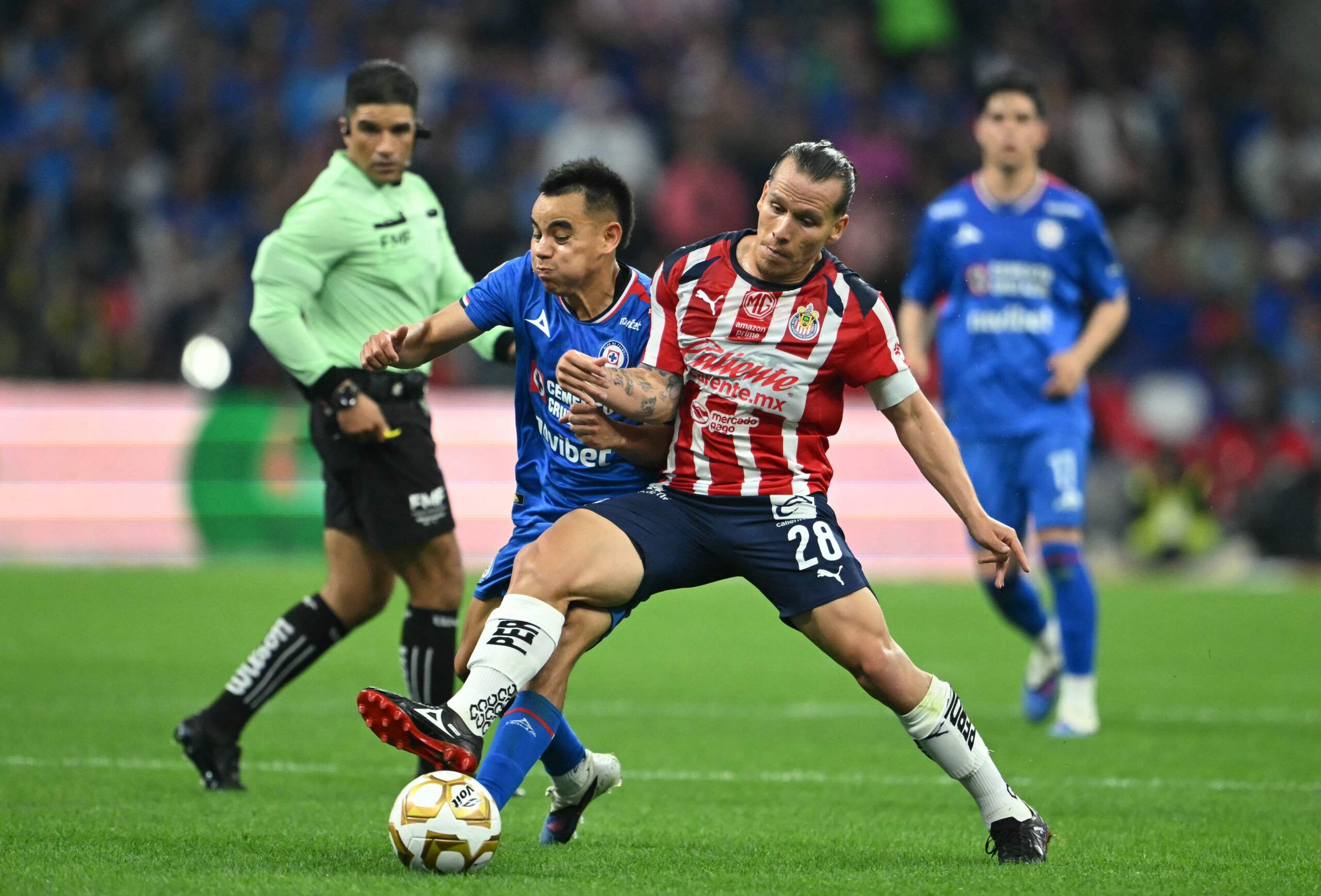 Todo se define en el Jalisco: Cruz Azul obligado a ganar y Chivas con ventaja deportiva