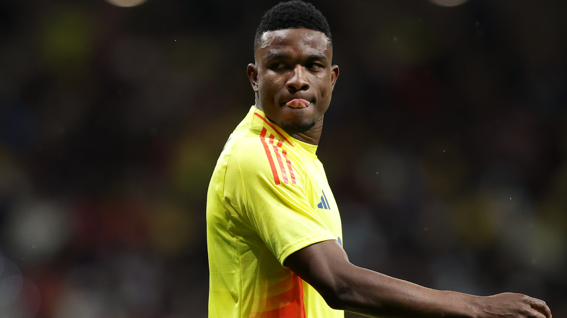 Jhon Córdoba acelera su recuperación y le da tranquilidad a Colombia antes del Mundial