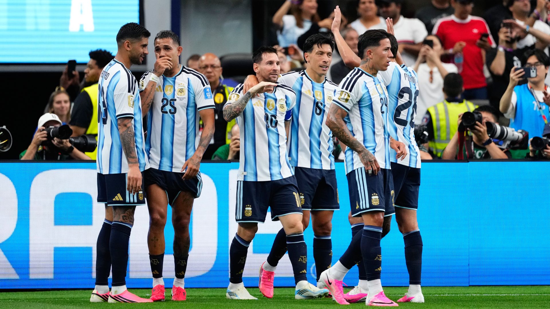 Argentina festejó ante Austria gracias a los goles récord de Messi