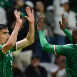 México arrasa a Serbia y afina la puntería para el Mundial