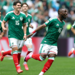 México debutó con triunfo ante Sudáfrica en el partido inaugural del Mundial