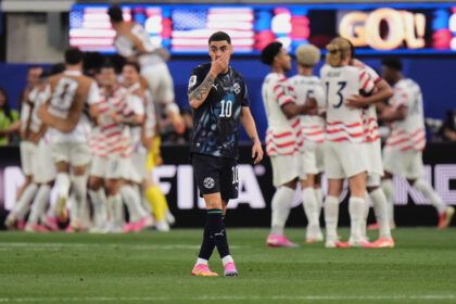 Debut alarmante de Paraguay: la Albirroja fue superada y goleada 4-1 por Estados Unidos