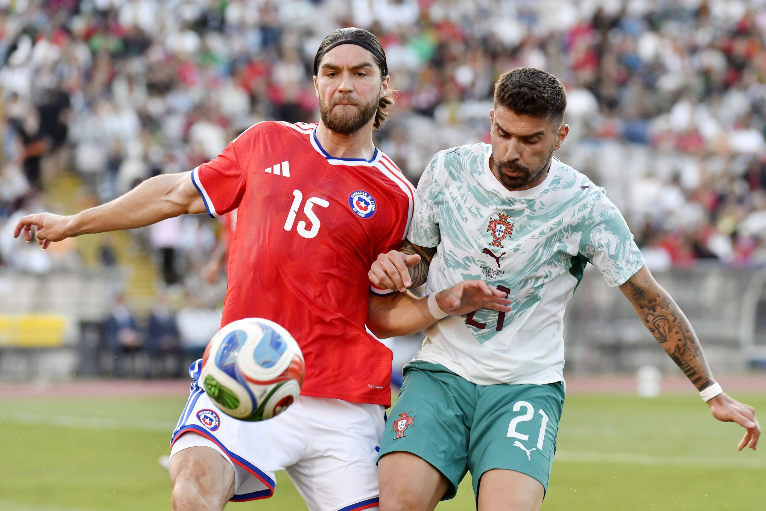 La Roja busca sacudirse los golpes ante un RD Congo mundialista