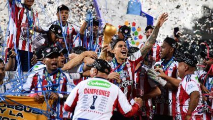 Junior bicampeón: las imágenes de la consagración