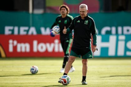 Aguirre analiza rotaciones mientras el Tri apunta a mantener el invicto mundialista
