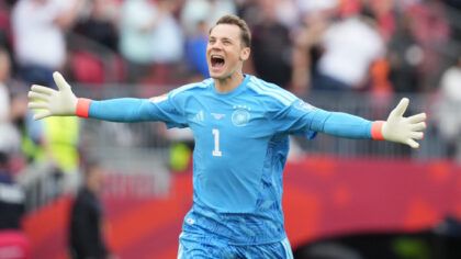 Manuel Neuer rompe récord y hace historia en los Mundiales