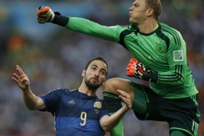 Doce años de una polémica que sigue viva: La jugada más discutida de Brasil 2014 vuelve al centro del debate en Betsson.sportcast