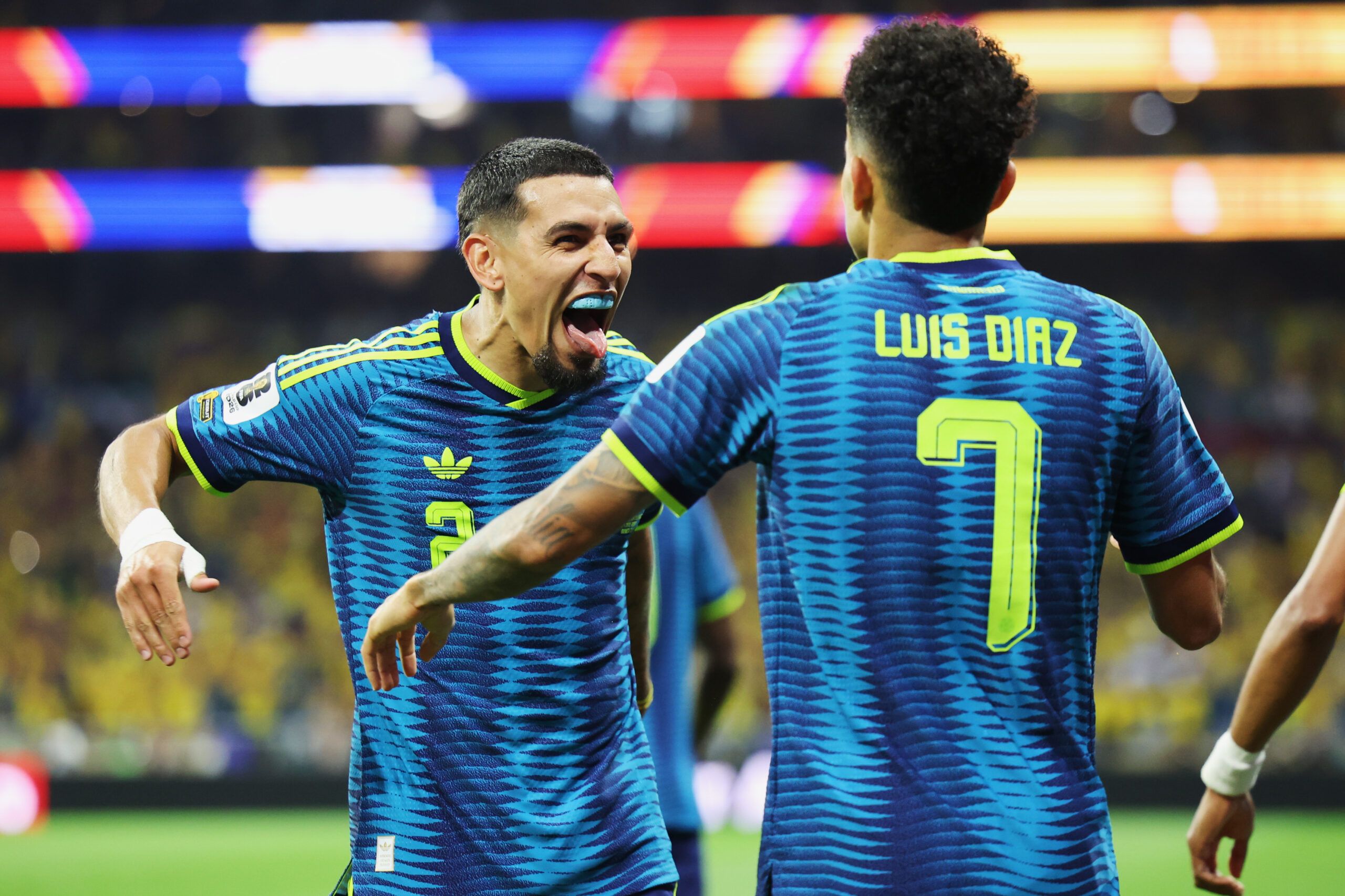 Arrancó EN VIVO Betsson.sportcast: Colombia se tomó un café dulce con Uzbekistán | ¿Se acabó el debate Messi-Cristiano?