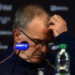 Marcelo Bielsa cerró su ciclo en Uruguay: “Esta despedida es muy dolorosa, está claro que no dejo nada”
