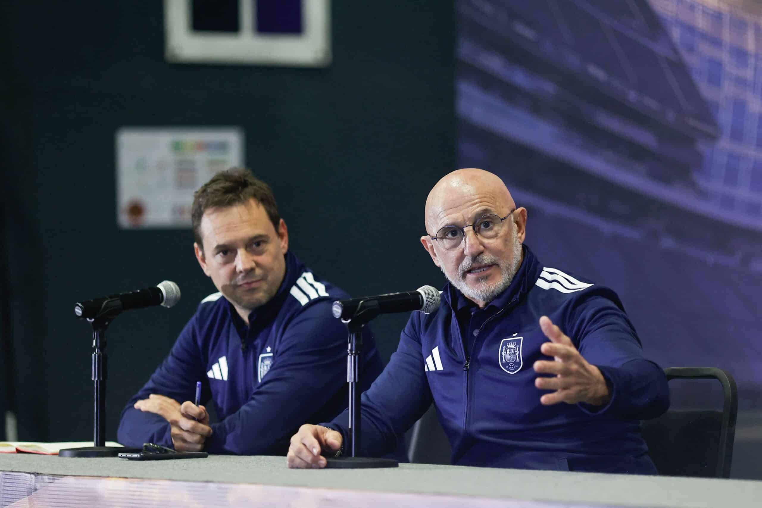 Luis de la Fuente elogia a Fidalgo y destaca el futuro prometedor de México rumbo al Mundial 2026