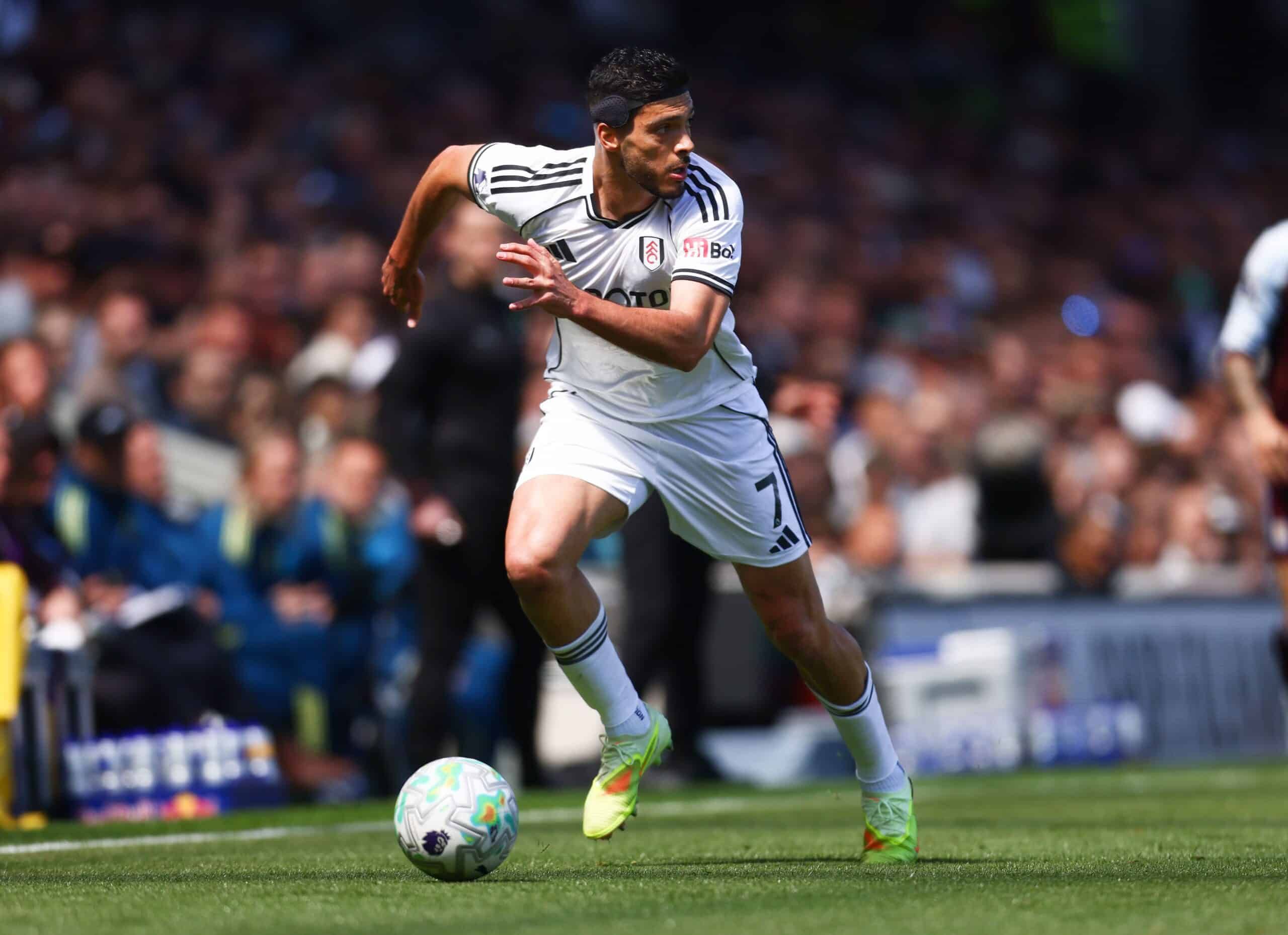 Raúl Jiménez queda libre tras tres años en Fulham y busca nuevo destino