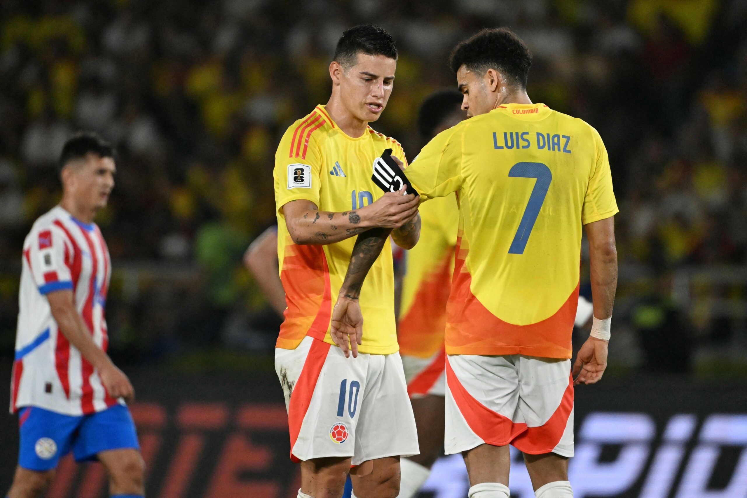 ¿Hay cambio de mando en Colombia? Luis Díaz desafía el liderazgo de James en el Mundial