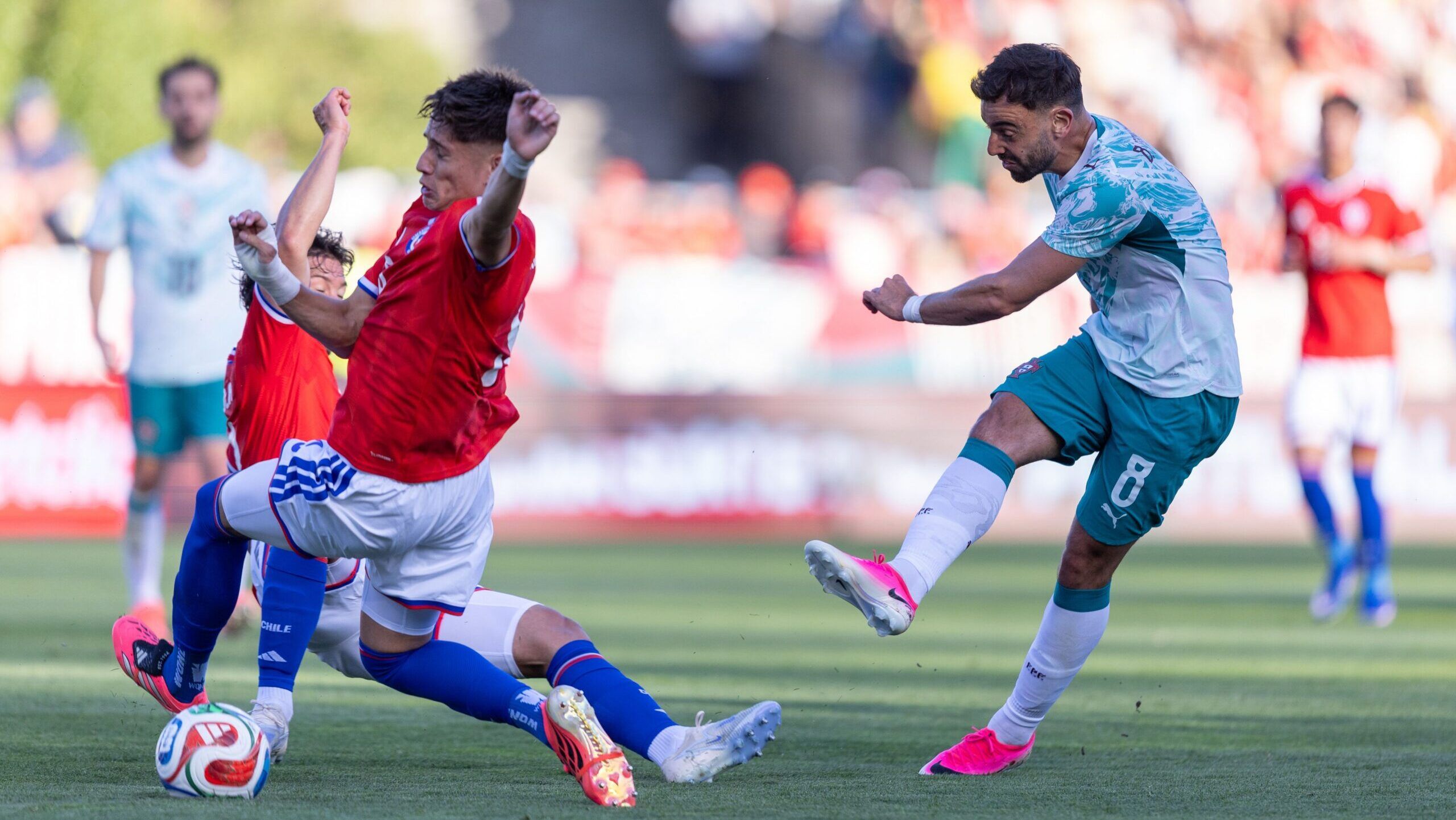 ¡Alarma roja en Lisboa! El duro diagnóstico que deja el tropezón de la Roja ante Portugal