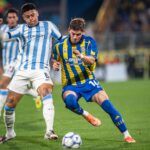 Racing encontró en Rosario un empate para creer