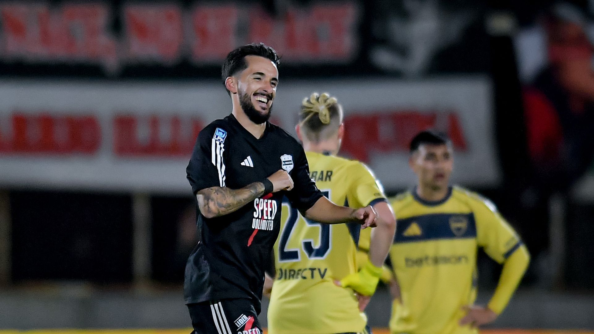 Riestra le dio un golpazo a Boca y lo venció por 3-0