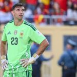 Dibu Martínez: "Queda reflexionar si es momento de dar un paso al costado"