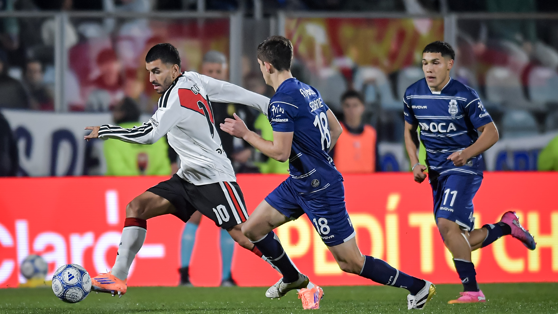 River agudizó su crisis tras caer ante Gimnasia