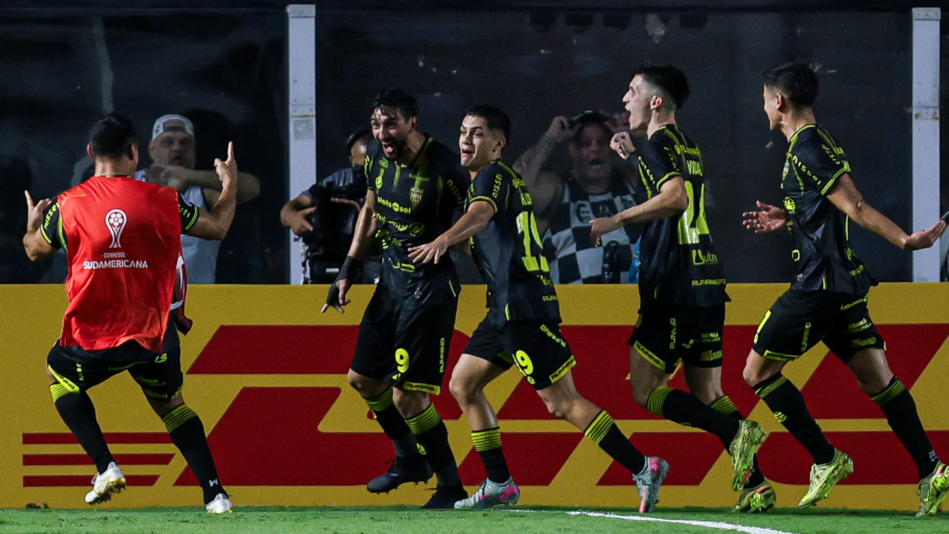 Luis Vidal palpitó el histórico cruce con Boca: “Será un honor jugar en La Bombonera”