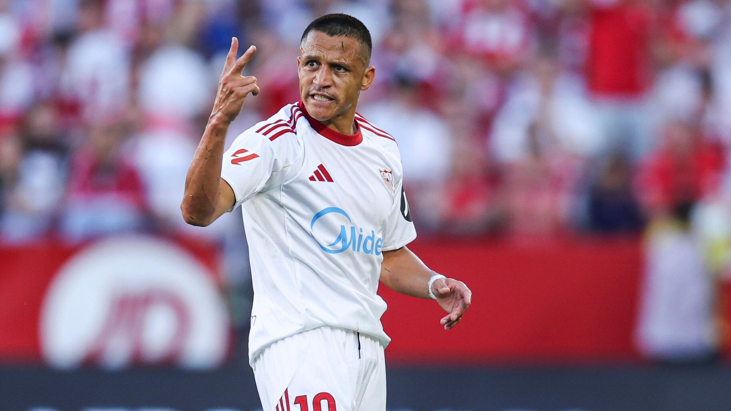 ¿Bomba en el mercado o cortina de humo? Toda la verdad tras la opción de Alexis Sánchez en la U