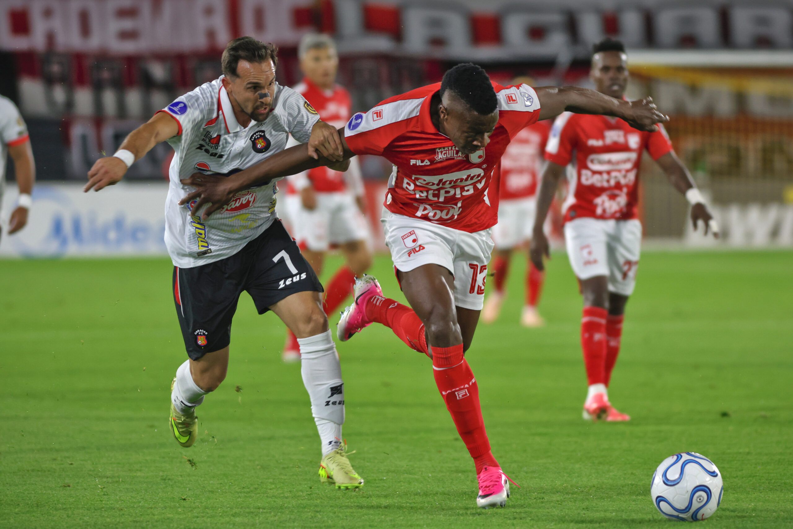 Caracas FC y Santa Fe se aferran a la Sudamericana para seguir con vida a nivel internacional