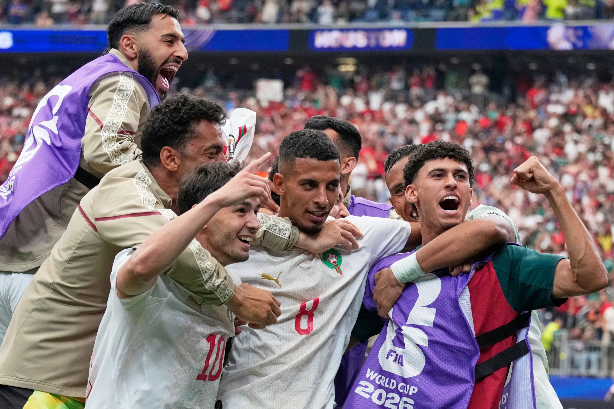 Marruecos goleó a Canadá y se metió entre los ocho mejores del Mundial