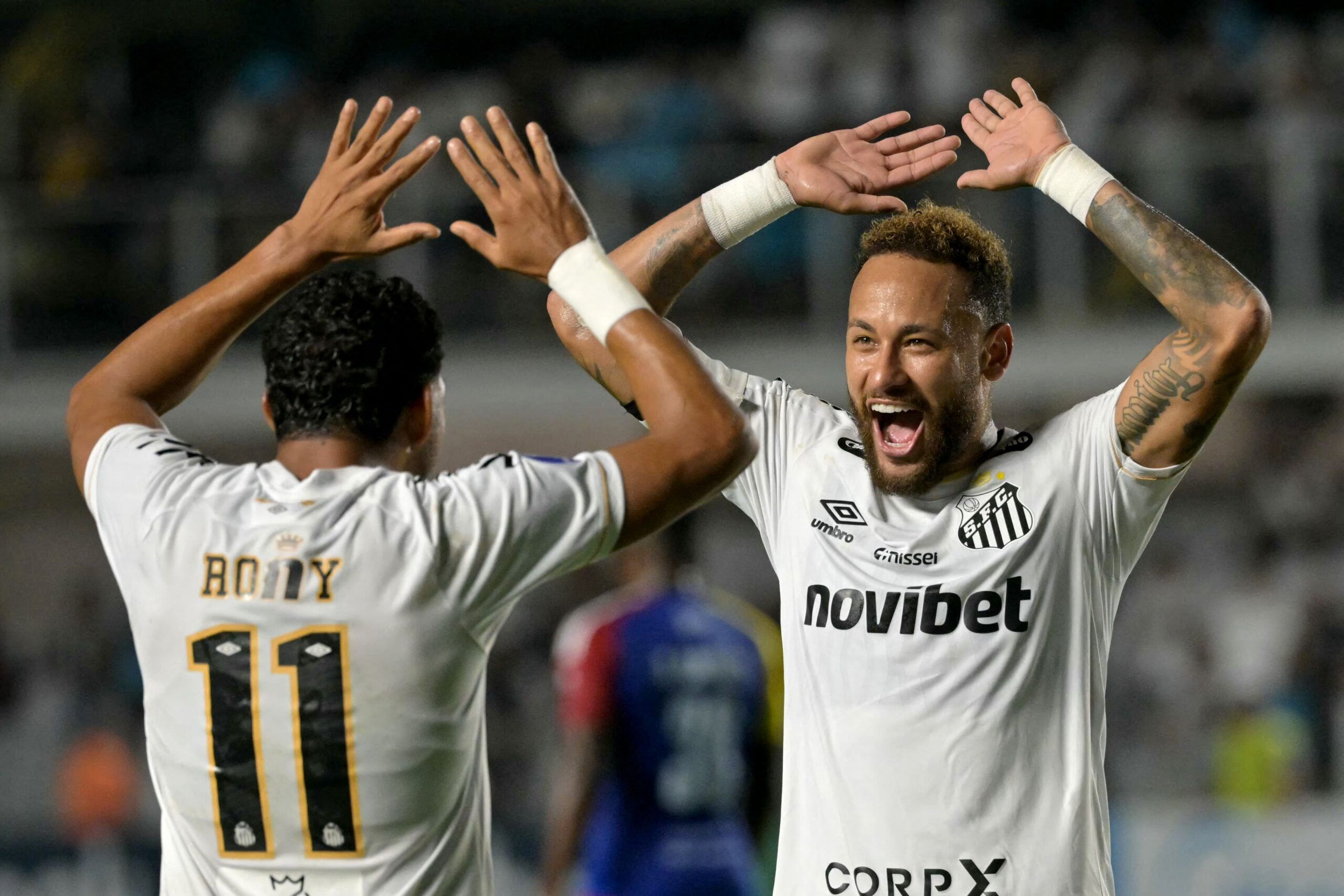 Con Neymar en cancha, Santos volvió a golear a UCV y se instaló en octavos de la Sudamericana