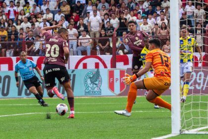 Con un sobresaliente Inga y el reestreno de Quispe, Universitario vuelve al triunfo en Cajamarca