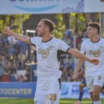 Libertad golpeó a Luqueño y trepó al segundo lugar de la tabla