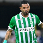 Atlético Nacional sufre el primer traspié al perder el clásico ante América