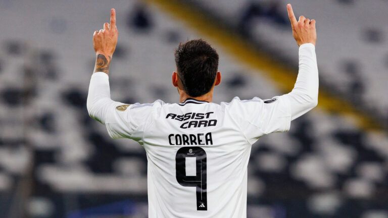 Correa apareció para darle el triunfo a Colo Colo. (Foto: Paulina Silva/Eurasia Sport Images/Getty Images)