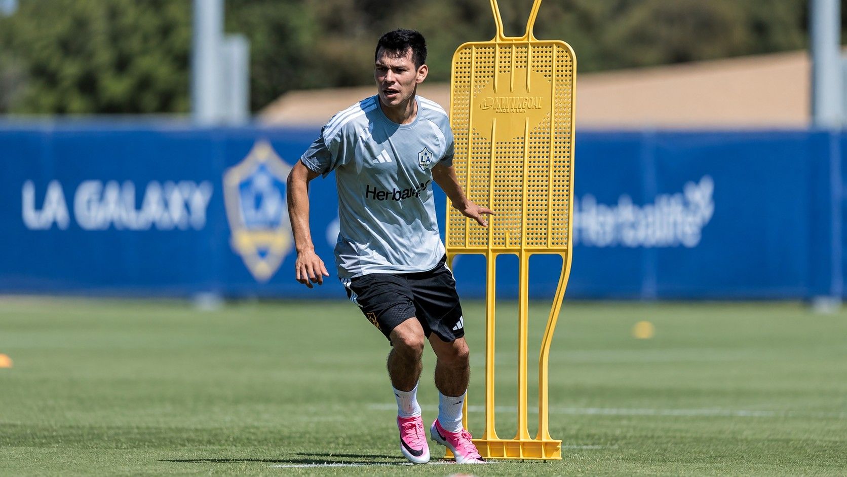 Lozano cambia San Diego por Los Ángeles y se convierte en nueva figura del Galaxy