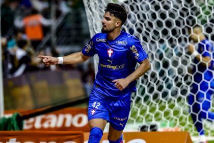 Palmeiras ganó, gustó y goleó ante Santos y prácticamente definió su eliminatoria en la Copa de Brasil