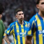 Rosario Central no pudo con un hombre más ante Corinthians y se despidió de la Libertadores