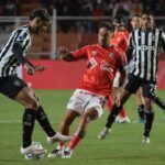 Un 6-1 que pesa: Cienciano visita a Botafogo con los cuartos en la mira