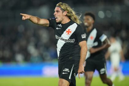 Vasco Da Gama goleó a Olimpia y lo eliminó de la Copa Sudamericana