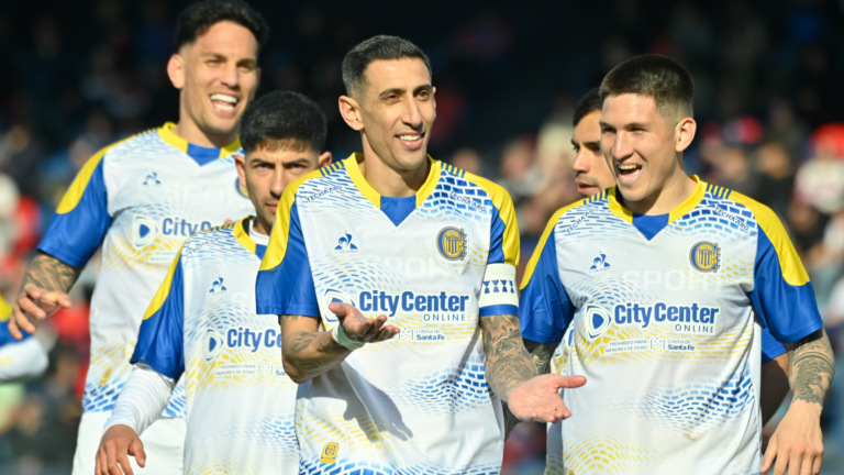 Ángel Di María lideró a Rosario Central a su primer título en la Supercopa Internacional 1 Rosario se quedó con una polémica final. (Foto: Juan Manuel Baez/NurPhoto via Getty Images)