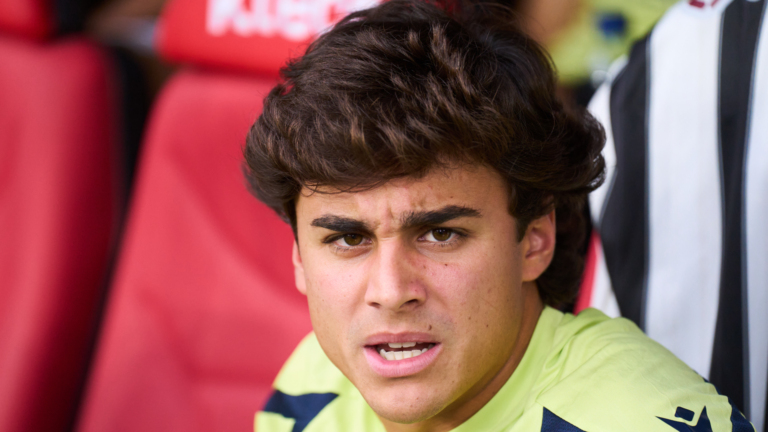 Carlos Álvarez ilusionado con su llegada al América. (Foto: Juan Manuel Serrano Arce/Getty Images)